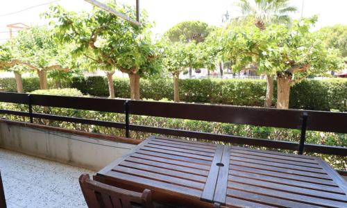 Appartement Le Grau-du-Roi, 3 pièces, 6 personnes - FR-1-307-160