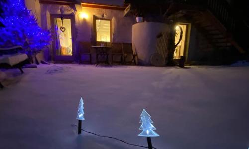 Dans hameau, près des pistes logement de plein pied au calme