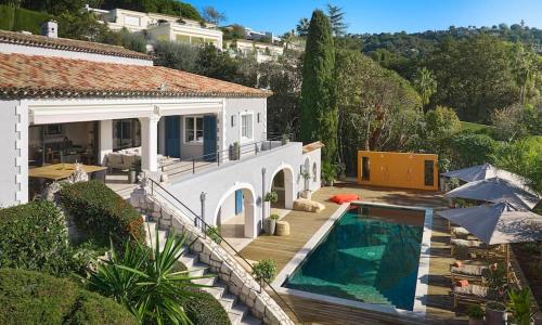 Cannes magnifique villa vue mer basse Californie