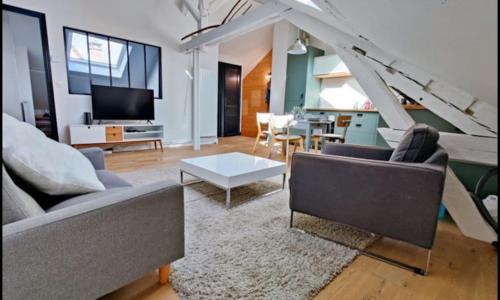 La Normandie by Minnie