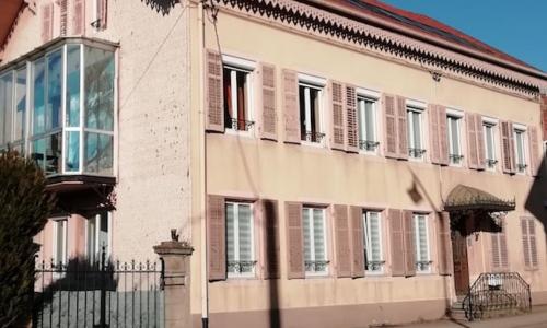 Appartement à 5 min à pied du centre ville et des sentiers, 6 personnes et 2 SDB