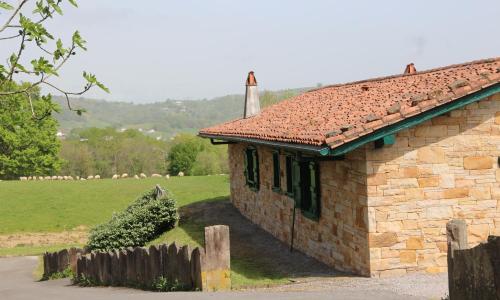 Bergerie au pied de la Rhune
