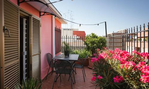 Bari centro, bivani con terrazzo.