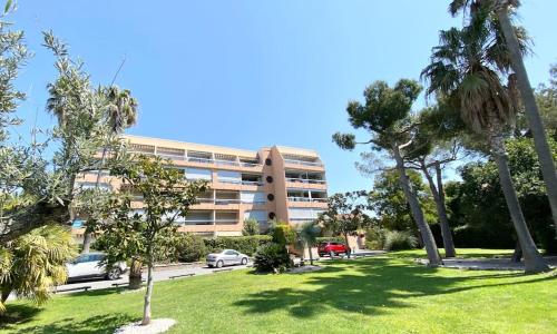 Studio CAP RAPHAEL 2/4 pers. face Mer et Port