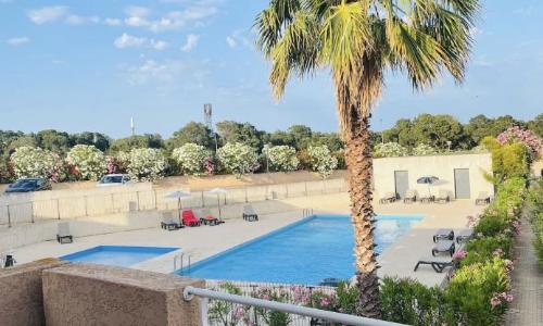 Bel appartement dans résidence avec piscine