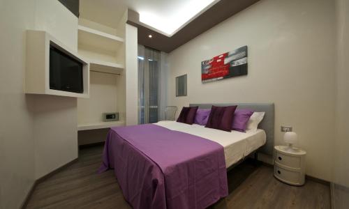 Roma Naif Rooms