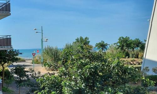 Face estacade, studio 4 personnes vue mer