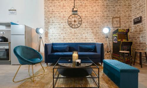 NG SuiteHome - Lille I Roubaix Barbieux I Saint roch - Maison 4 chambres - Balnéo - Arcade de jeux - Netflix - Wifi - Cuisine équipée - Lave linge