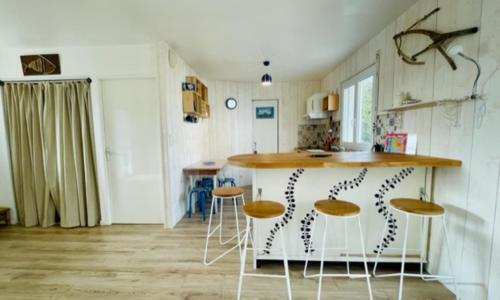 Bright and well decorated nest in La Rochelle