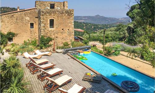 4 Bedroom Stunning Home In Ville-di-paraso