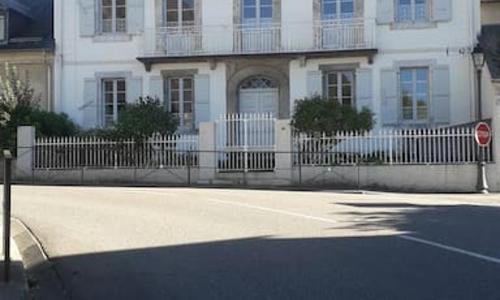 Magnifique maison de maître du 18e avec jardin