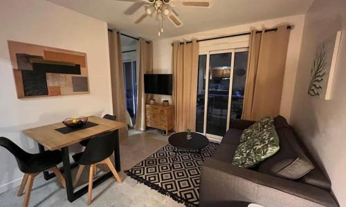 FREJUS PLAGE magnifique studio tout comfort