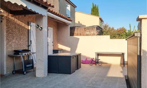 3 Bedroom Stunning Home In La Londe Les Maures