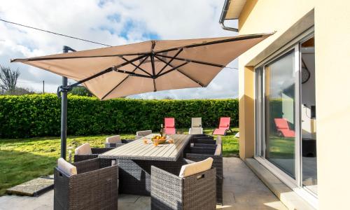 Holiday Home Ty Frouden by Interhome