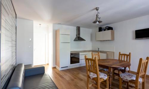 Appartement Brides-les-Bains, 2 pièces, 4 personnes - FR-1-512-41