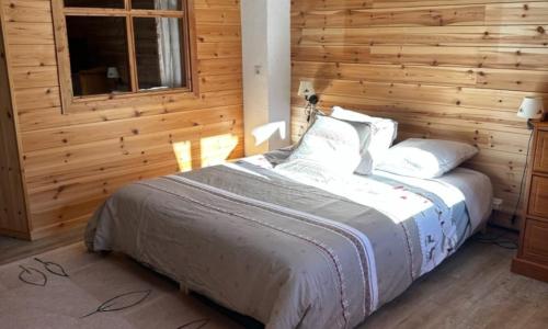 Spacious cocoon with garden in La Salle-les-Alpes