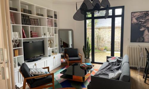 Chambre dans maison de caractère proche gare