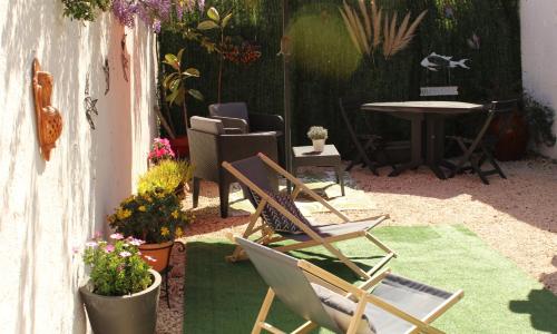 Studio avec Jardin et Parking Privés