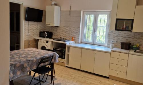 casetta sul fiume...in città