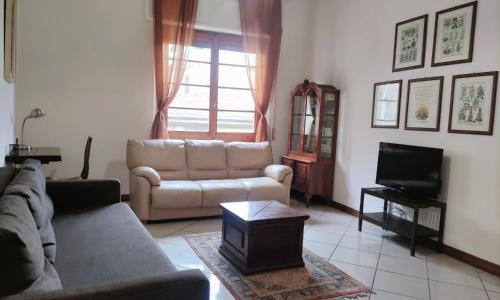 Fiume & Zannoni Apartments by 360Rentals