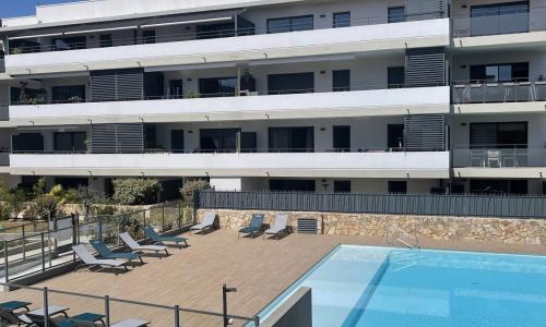 Très bel appartement dans résidence avec piscine à 5min des plages de Villeneuve Loubet.