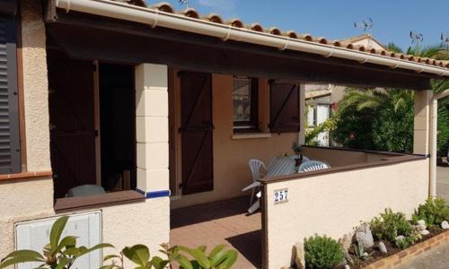 Villa Saint-Cyprien, 2 pièces, 5 personnes - FR-1-106-93