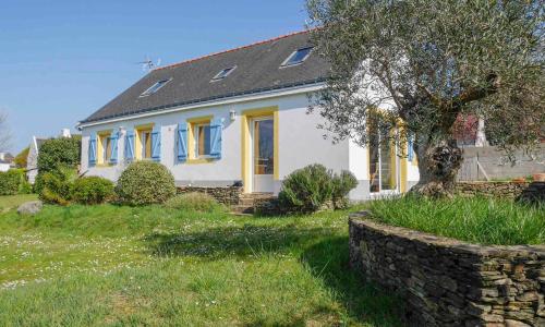 Maison Le Palais, 5 pièces, 8 personnes - FR-1-418-202