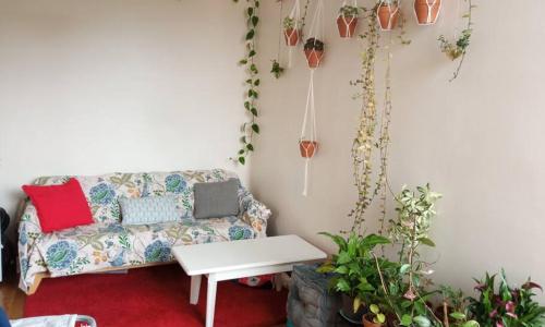 Nice flat at Porte of Paris