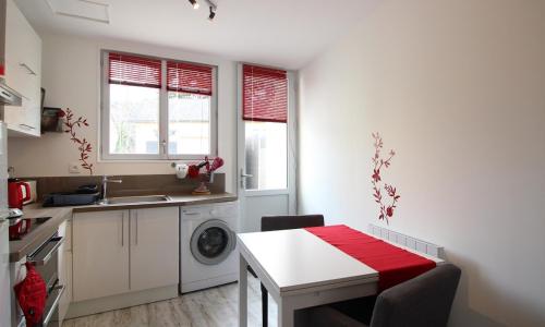 Appartement La Bourboule, 2 pièces, 2 personnes - FR-1-608-245