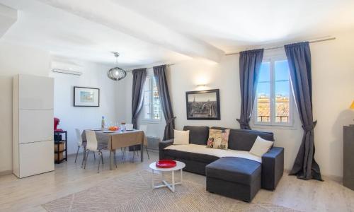 Studio Rue Allard by Interhome