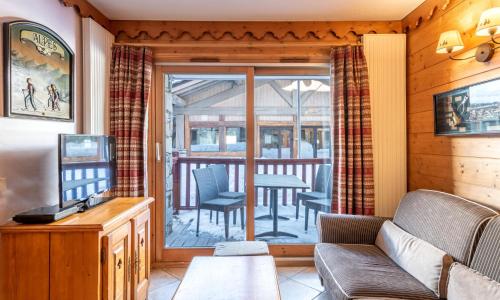 Apartment Ecrin des Neiges - Val Claret-2 by Interhome