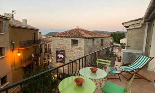 T3 avec terrasse au cœur de Portovecchio