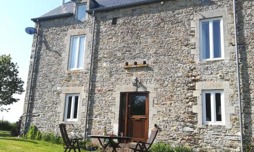 Stone cottage with garden