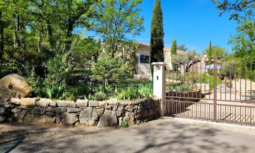 Maison de 3 chambres avec piscine partagee jardin clos et wifi a Mons