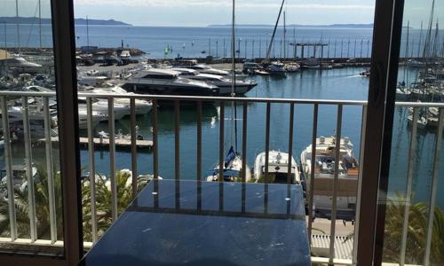 Appartement Hyères, 2 pièces, 4 personnes - FR-1-335-182