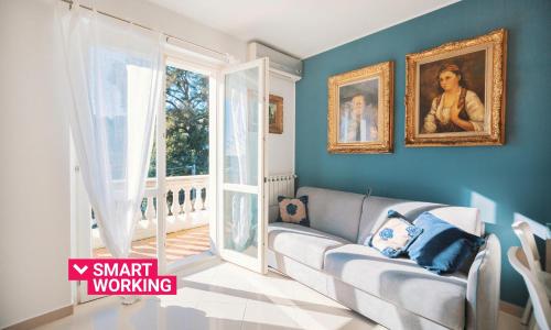 Art Apartment with Sea View by Wonderful Italy