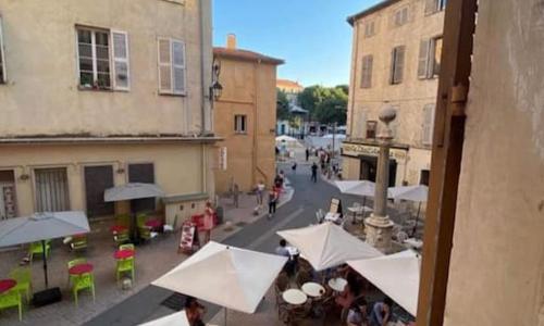 Centre Vieil Antibes studio