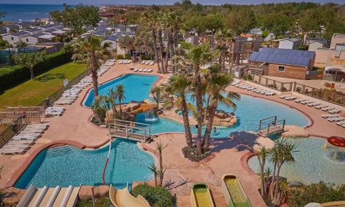 Mobil home vue mer camping Tohapi