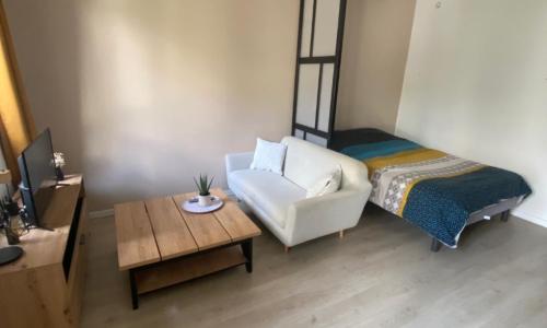 Joli studio proche Halles de Pau - WIFI