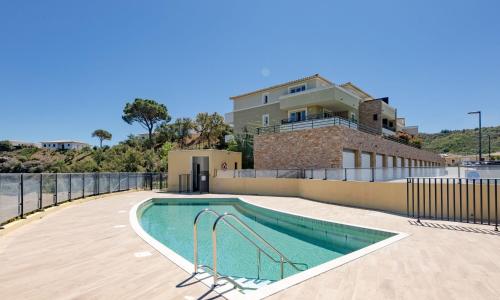 Apartment Le Hameau des Pins by Interhome