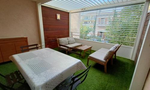 Charming apartment spacious and with 2 balconies