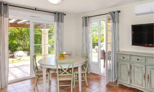Amazing Home In Callian With Wifi