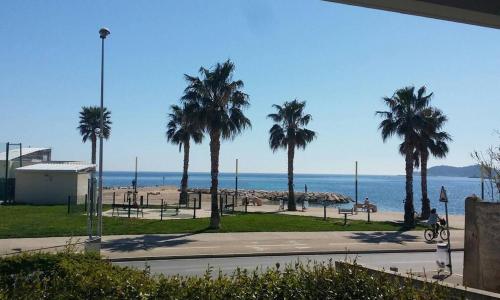 Studio de 25m2 + terrasse de 14m2+garage privatif