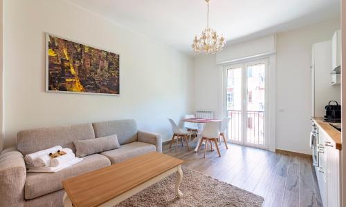 JOIVY Lele Apartment with Swimming Pool