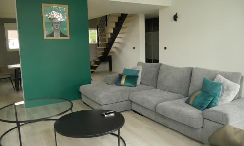 100m du virage d'Arnage - Circuit des 24h du Mans - 6 personnes