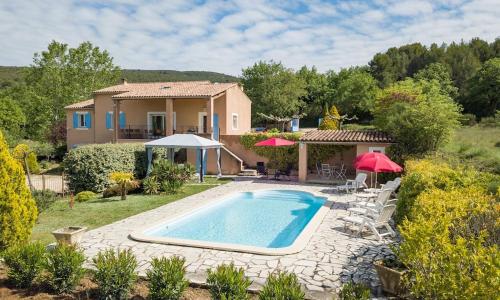 Le Mas du Miel d'Or, 12 pers, au coeur du Luberon, air-conditionné, piscine, propriété de 5000 m2