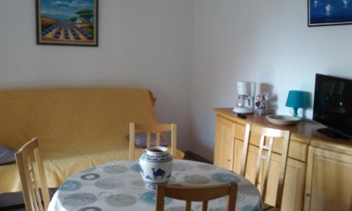 T2/T3 à sanary sur mer avec piscine