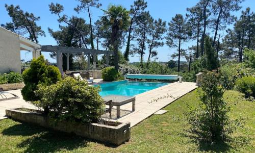 Magnifique villa avec piscine et vue imprenable