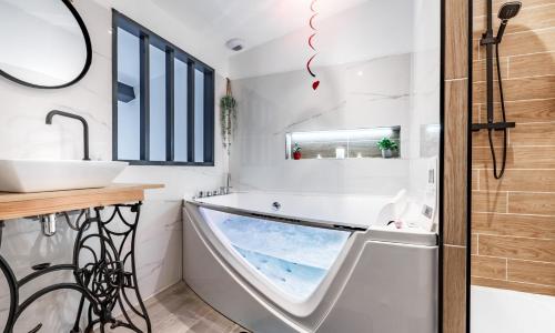 Love Loft Spa