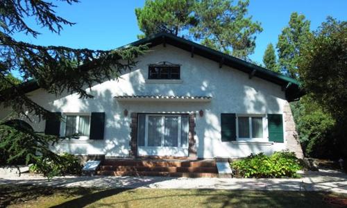 119 TCF - Hossegor villa spacieuse proche du centre ville sur jardin clos d'environ 1200 mètres carrés